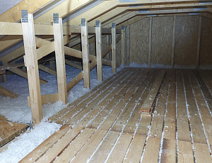 Zateplení bungalovu pomocí foukané izolace